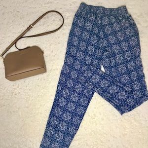 Blue Floral Print Linen Pants Size 4 from H&M